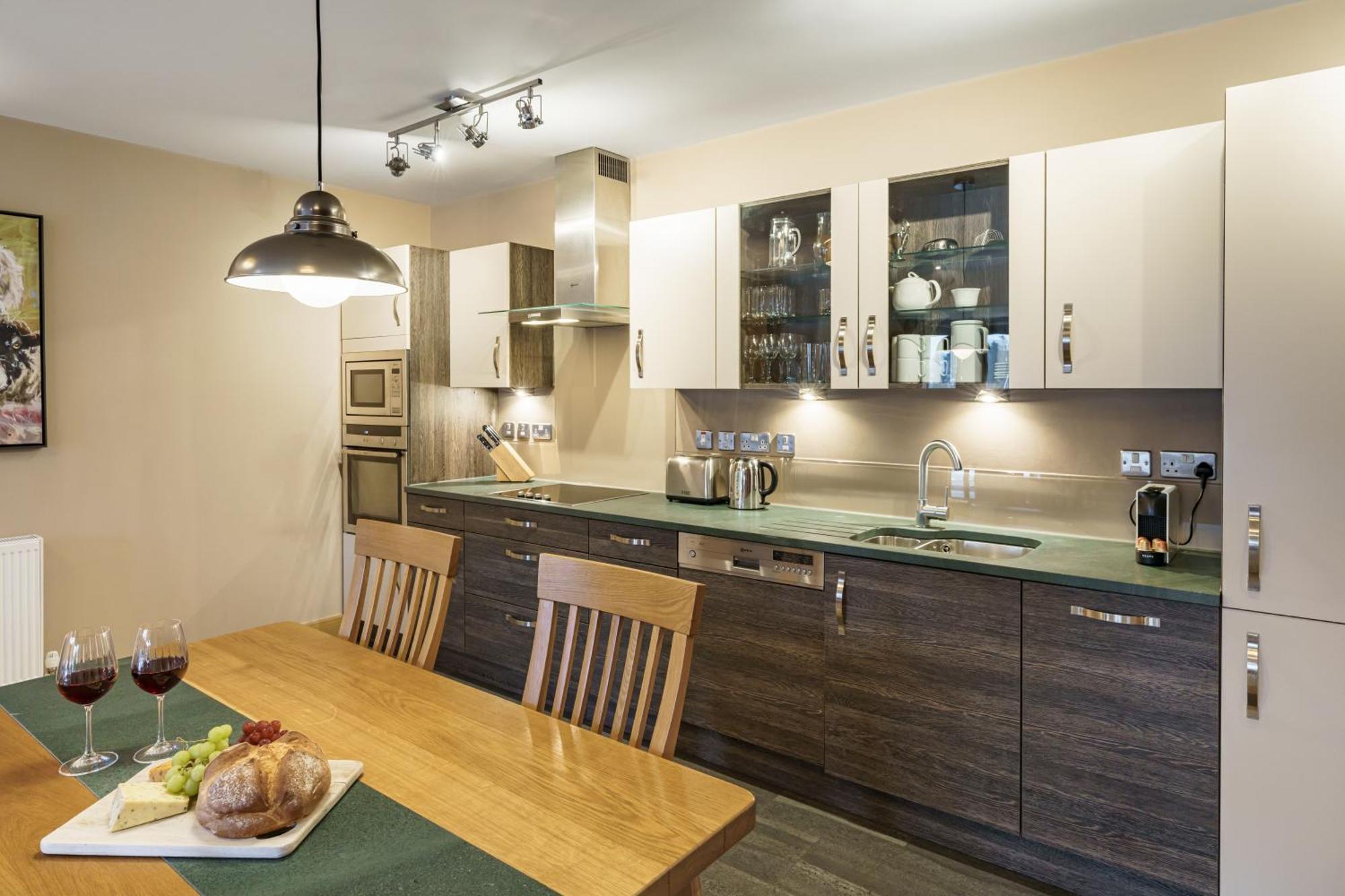 Lakeland Apartment At Windermere Marina Village Боунес-он-Уиндермер Экстерьер фото